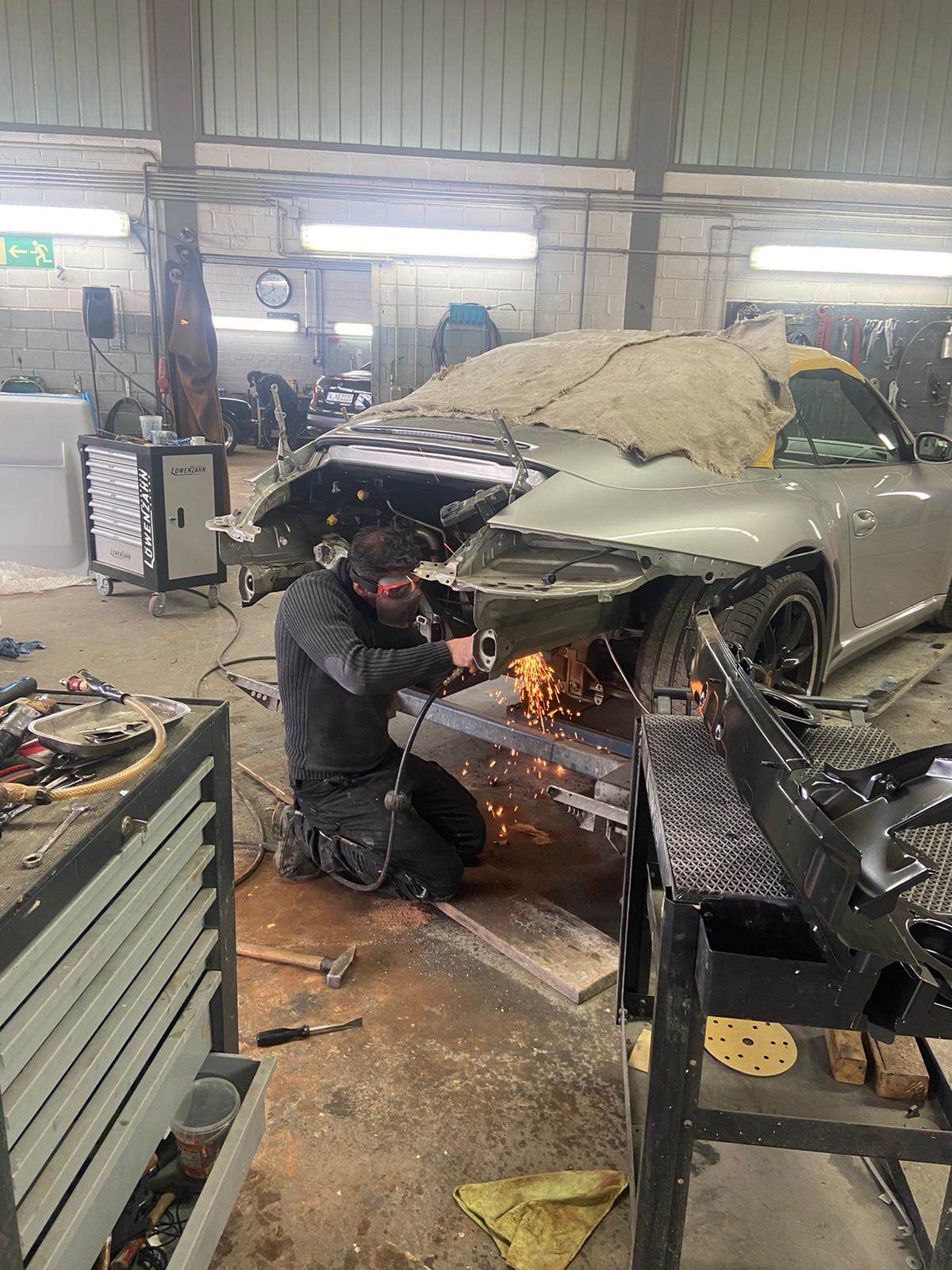 KFZ Werkstatt in Köln - Porsche Service Köln